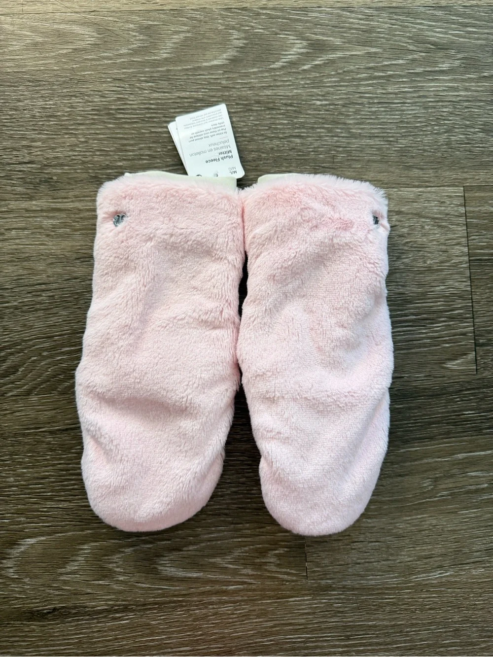 NWT Lululemon Plush Fleece Mittens Strawberry Milkshake